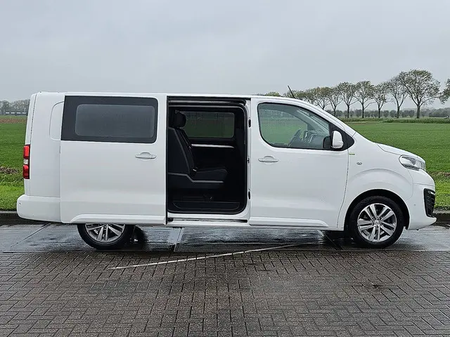 Peugeot Expert 2.0 2020 Diesel 17