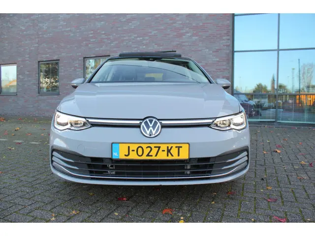 Volkswagen Golf 1.5 eTSI Style 2020 Hybride Benzine 6