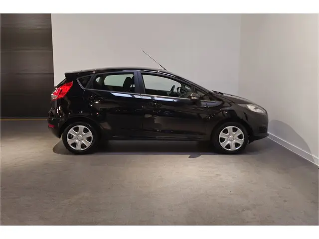 Ford Fiesta 1.0 Style 2015 Benzine 4