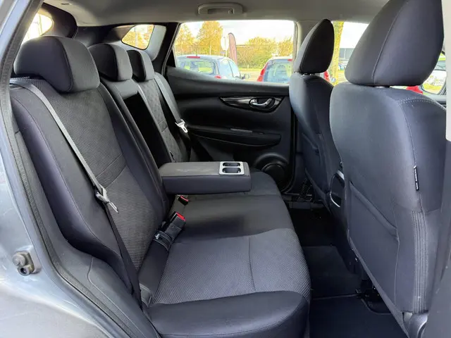 Nissan QASHQAI 1.2 Business Edition 2016 Benzine 10