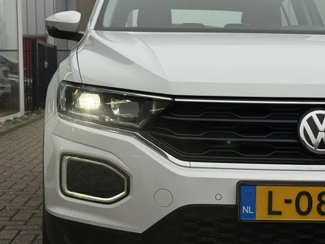 Volkswagen T-Roc 1.0 TSI Style 2018 Benzine 8