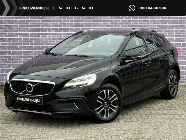 Volvo V40 Cross Country 2.0 T3 Momentum 2017 Benzine