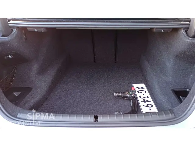 BMW 5 Serie 530i Sport line 2019 Benzine 11