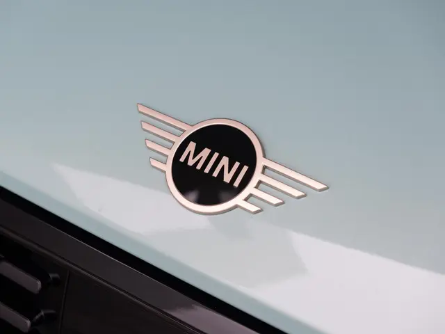 MINI 5-Deurs Cooper C 2025 Benzine 15