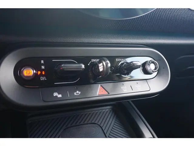 MINI Countryman C 2025 Benzine 16