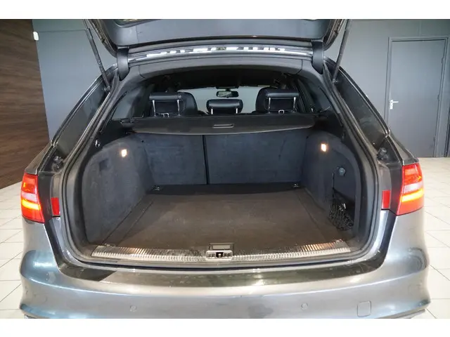Audi A4 Avant 1.8 TFSI S Edition 2015 Benzine 11
