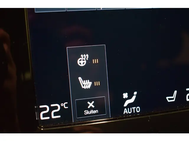 Volvo XC40 T2 130pk AUT8 Momentum BNS 2021 Benzine 10