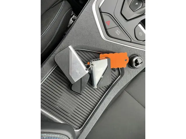 Lynk & Co 01 1.5 2022 Hybride Benzine 27