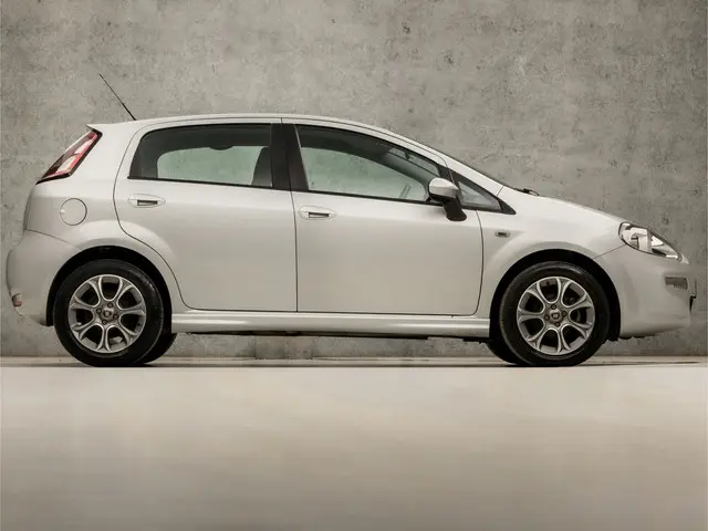 Fiat Punto Evo 0.9 TwinAir Edizione Cool 2013 Benzine 4