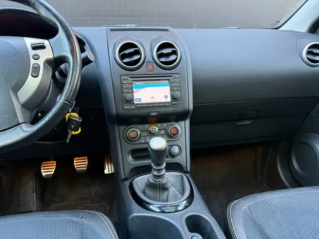 Nissan QASHQAI 1.6 dCi |Pano|360|Alcantara 2013 Diesel 33