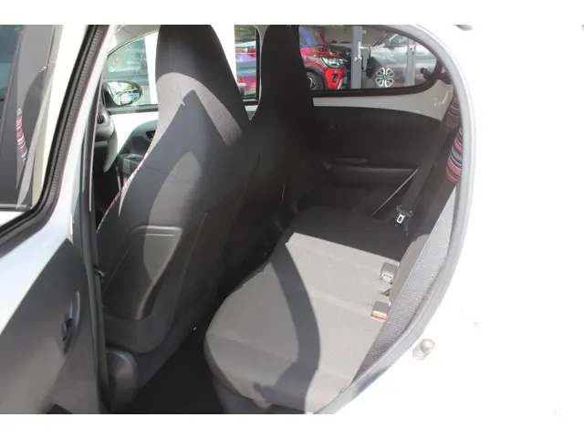 Citroën C1 1.0 VTi Feel 2021 Benzine 18
