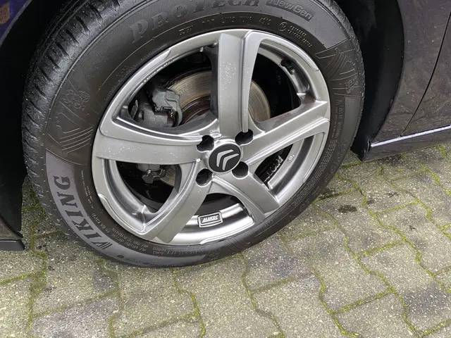 Citroën C3 1.2 VTi Collection 2014 Benzine 21