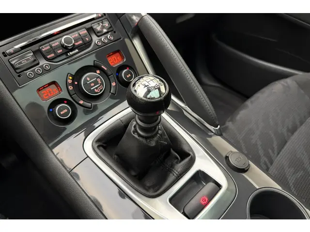 Peugeot 3008 1.6 THP Style 2013 Benzine 24