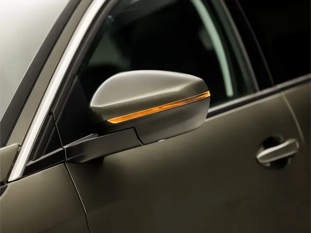 Peugeot 5008 1.2 PureTech Sport 7 Persoons 2020 Benzine 37