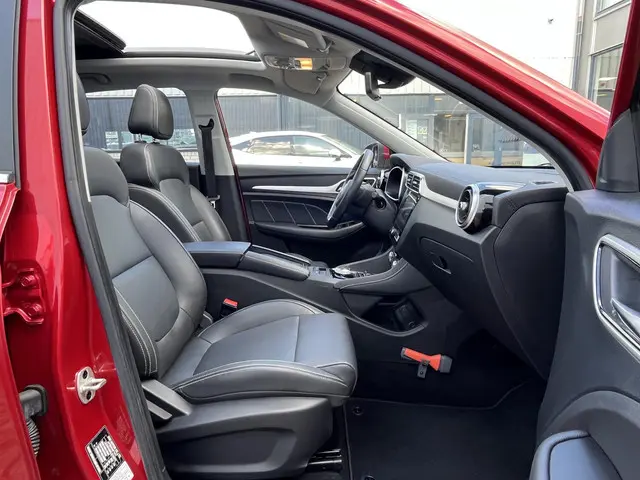MG ZS EV MG Luxury 45 kWh 2021 Elektrisch 31
