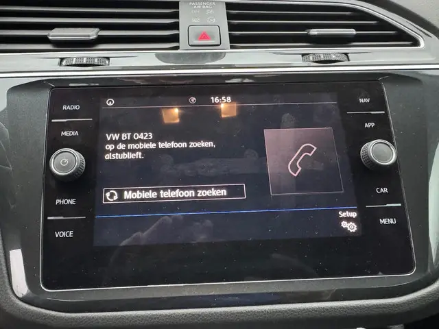 Volkswagen Tiguan 1.5 TSI ACT Comfortline 2019 Benzine 22