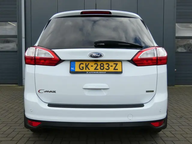 Ford Grand C-Max HELAAS VERKOCHT!!! 2015 Benzine 6