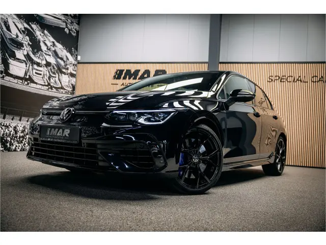 Volkswagen Golf 2.0 TSI R 4Motion 2022 Benzine 22