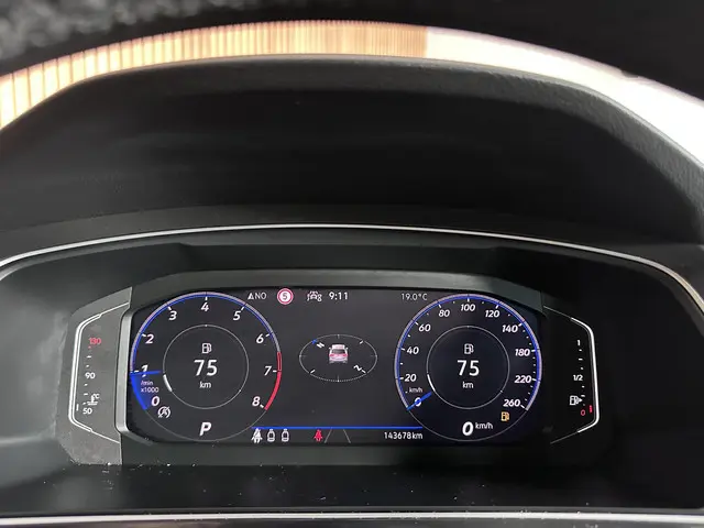 Volkswagen Tiguan 1.5 TSI R-Line Business+ 2021 Benzine 19