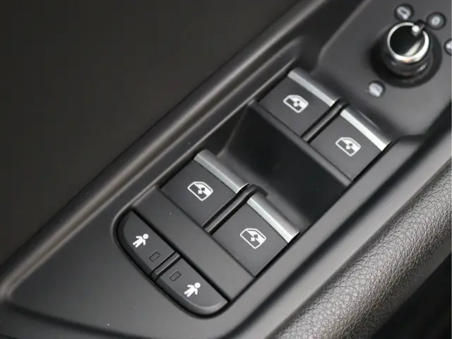 Audi A4 Avant 1.4 TFSI S line 2018 Benzine 28