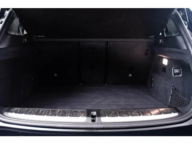 BMW X2 xDrive25e High Executive 2023 Hybride Benzine 29