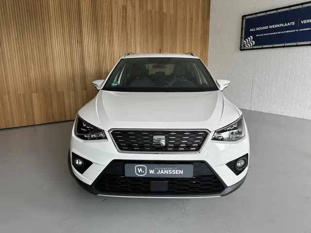 SEAT Arona 1.0 TSI Xcellence Launch Edition 2018 Benzine 17
