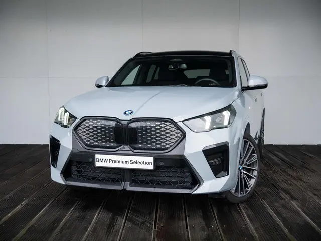 BMW iX2 eDrive20 2024 Elektrisch 37