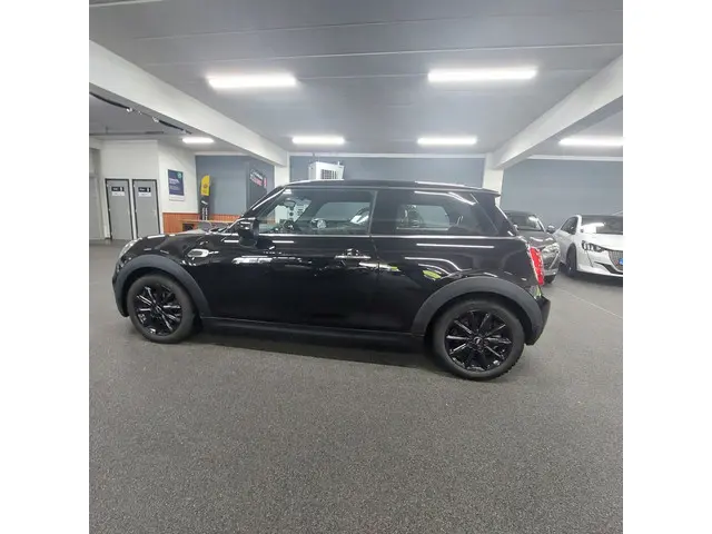MINI Cooper 1.5 Pepper-100 KW NL-auto 2020 Benzine 15