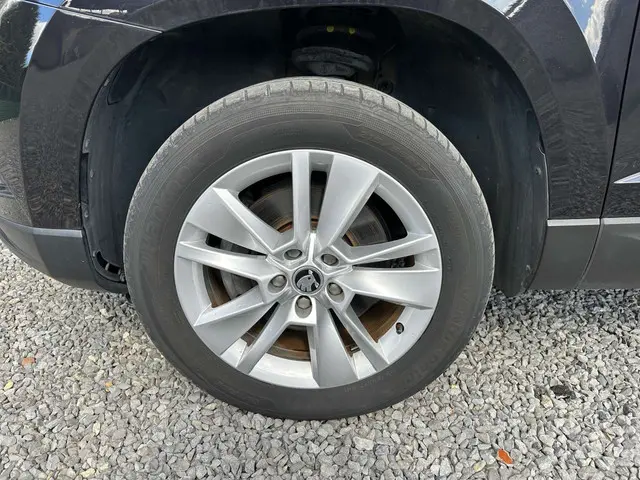 Škoda Karoq | AIRCO | NAVI | CC | ZETEL VW + STUUR 2018 Diesel 18