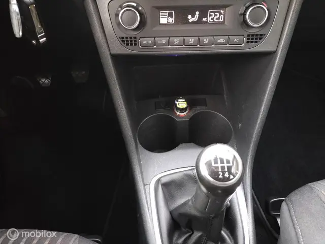 Volkswagen Polo 1.2 TSI BlueMotion Edition+ 2013 Benzine 14