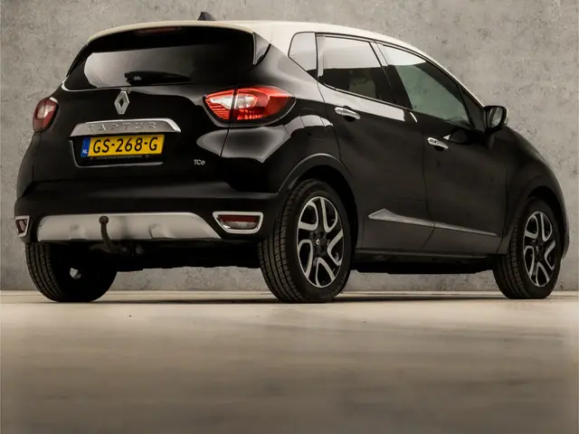 Renault Captur 0.9 TCe Helly Hansen 2015 Benzine 5