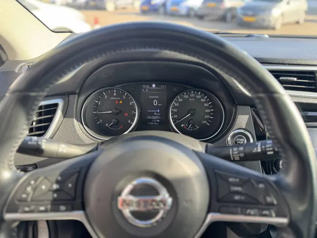 Nissan QASHQAI 1.6 Tekna 2018 Benzine 22