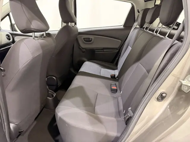 Toyota Yaris HB 1.0 VVT-i Aspiration 2017 Benzine 42