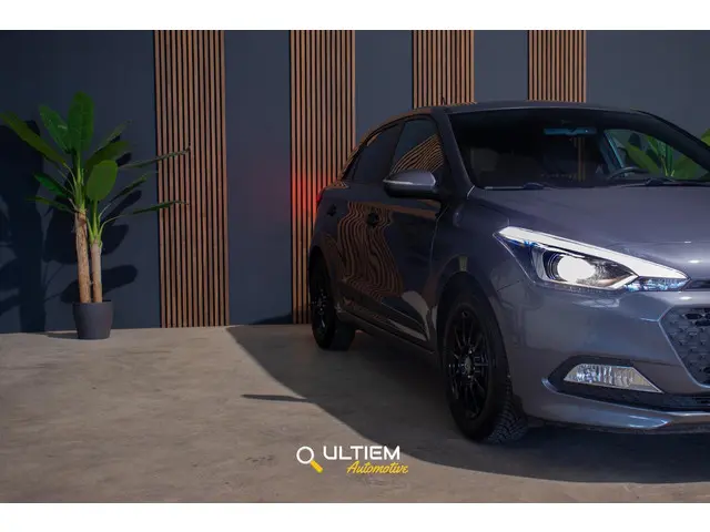 Hyundai i20 1.2 HP i-Motion Premium 2017 Benzine 22