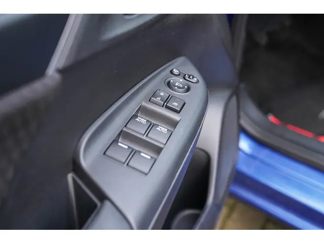 Honda Jazz 1.3i VTEC ELEGANMCE 2020 Benzine 29