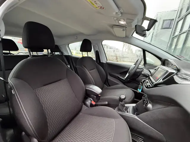 Peugeot 208 1.2 PureTech Blue Lion / APK 2018 Benzine 5