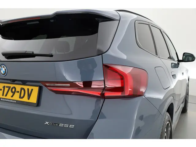 BMW X1 xDrive25e M Sport 2023 Hybride Benzine 40