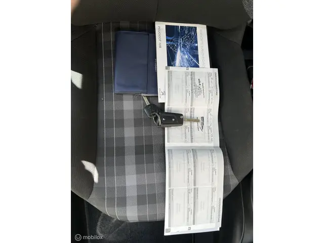 Peugeot 108 1.0 e-VTi Active 2018 Benzine 22