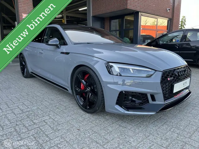 Audi RS5 3