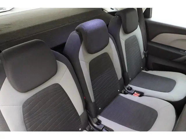 Citroën C4 Picasso 1.6 e-THP Intensive 2015 Benzine 15