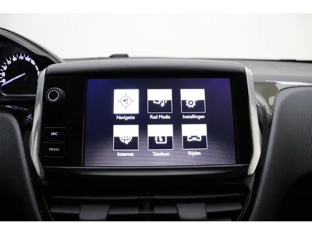 Peugeot 2008 1.2 PureTech 82pk Blue Lion 2016 Benzine 21
