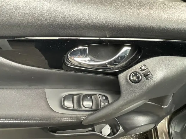 Nissan QASHQAI 1.2 N-Connecta 2017 Benzine 16