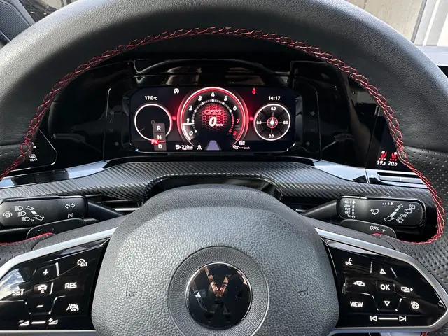 Volkswagen Golf 2.0 TSI GTI Clubsport 2021 Benzine 13