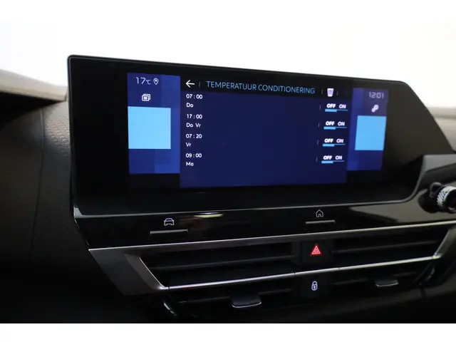 Citroën ë-C4 Shine 50 kWh 2022 Elektrisch 37