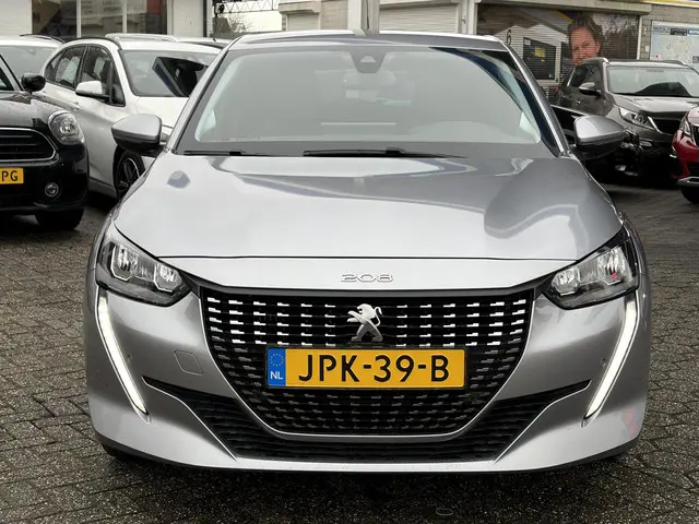 Peugeot 208 1.2 PureTech Blue Lease Allure 2020 Benzine 12