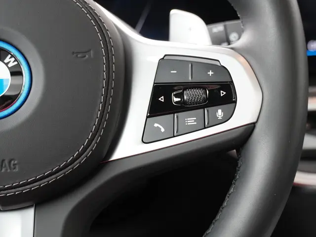 BMW X5 xDrive50e 2024 Hybride Benzine 22