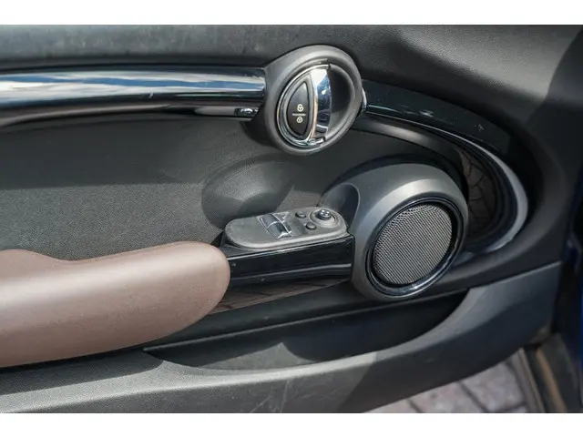 MINI Cooper Mini 1.5 D Chili 2014 Diesel 13