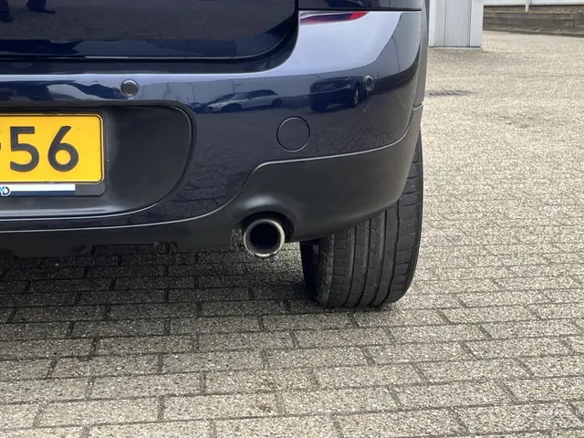 MINI Countryman 1.6 One Knockout Edition 2014 Benzine 47