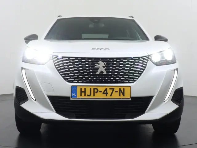 Peugeot e-2008 3