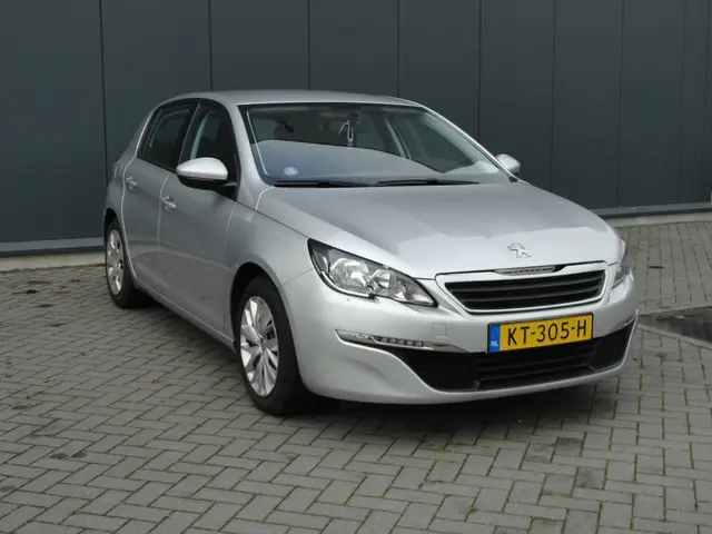 Peugeot 308 1.2 PureTech Blue Lease 2016 Benzine 8